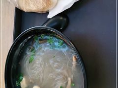 -冯鑫记南京鸭血粉丝汤(南京南站店)