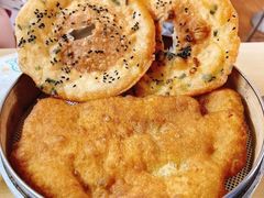 -三镇民生甜食馆(胜利街总店)