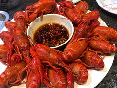 -宫老四·上品烧烤酒店(汉东路店)