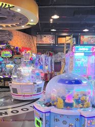 -卡通尼乐园(宝山龙湖天街店)
