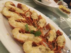 -龙悦湾酒家·八阵鱼生·渔人码头店