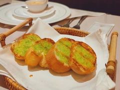 法式蒜香黄油面包-戈雅法餐厅(世界城广场店)
