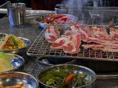 -釜山火炉·海鲜烤肉(紫藤路店)