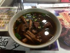 -桃源街正宗山东牛肉面