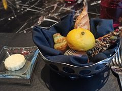 -L'ATELIER de Joel Robuchon(外滩18号店)
