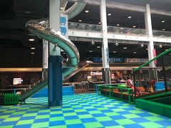 -蒙特利亲子乐园