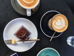 -UNI UNI(环亚凯瑟琳店)