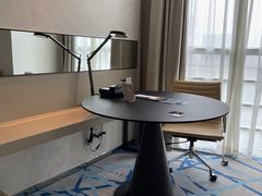 -上海漕河泾万丽酒店