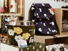 -诚品(信义店)