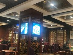 大堂-老兰家传统烧烤炒菜泡馍(小南门店)