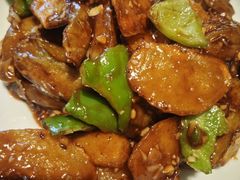 -95号酱骨·一块豆腐(展春园西路店)