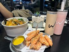 -W COLLECTIVE  DESSERT SHOP