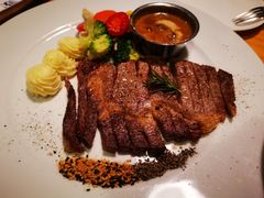 -羽深肉铺 Steak & Wine