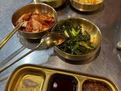 -釜山火炉·海鲜烤肉(紫藤路店)