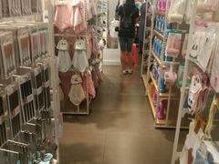 -名创优品(山东青岛东方城店)