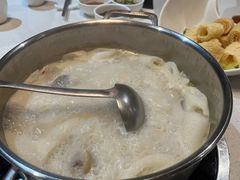 -煲王粤菜餐厅(中侨中心店)