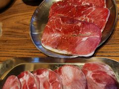 -金刚山黑牛炭火自助烤肉(西大望路店)