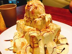 焦糖坚果吐司金字塔-卡朋厨房(289艺术园区店)