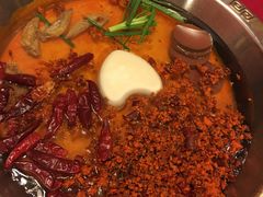 -山城年华老火锅(玉林店)