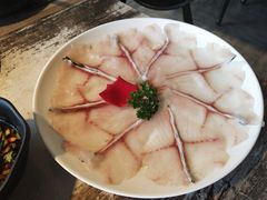 -七秒鱼·斑鱼火锅(太阳城店)