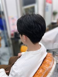 -豪斯塔美发连锁