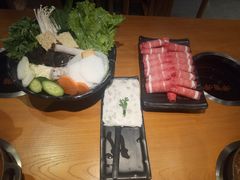 -呷哺呷哺 黄金牧场 (盛世天骄店)