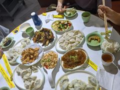 -岳姥姥饺子(泺文路店)
