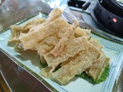 -麒麟羊庄酒店内庭院(新风街豪威麒麟店)