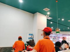 -浪里寻·臻牛养生牛肉火锅(方圆荟店)