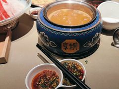-享月汤皇(高新路店)