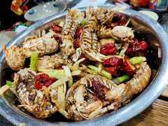 -辣盆盆麻辣小龙虾(哈尔滨总店)