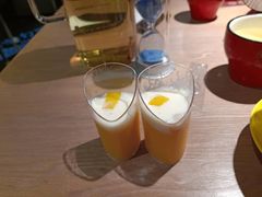 酸奶很芒-山城外·非遗酸菜鱼(蜀都万达店)