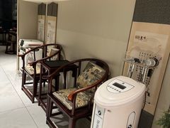 -莱蔻·圣灸堂·推拿艾灸(天山店)