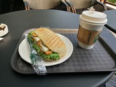 -星巴克(张家港谷渎港店)