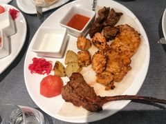 -Efes Turkish & Mediterranean Cuisine 艾菲斯餐厅(陆家嘴店)