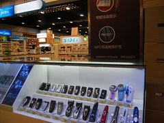 -华润万家(朱雀大街店)