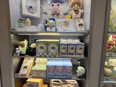 -泡泡玛特POPMART(蓝色港湾店)