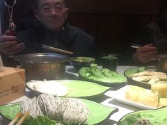 -一叶一世界·素食餐厅(锦华万达店)