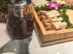 -慢丽江·云南野生菌土鸡锅(西山店)