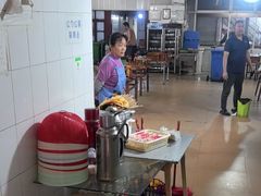 -正宗杨记普洱酸醋米线(总店)