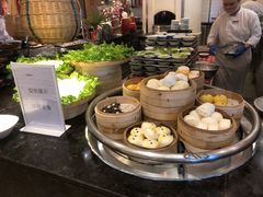 -亚龙湾希尔顿自助餐厅·海鲜·烧烤·沙滩BBQ·现场乐队