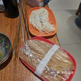 和朋友一起去的，去年也去吃了，味道很喜欢