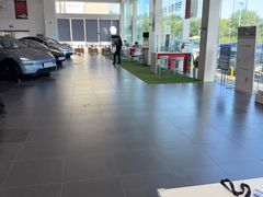 -TESLA 特斯拉(北京南四环中路特斯拉中心)