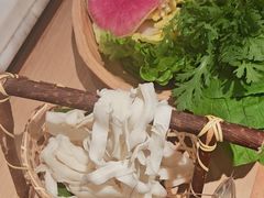 -椰子不语 椰子鸡火锅(淮海店)