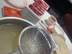 -八合里牛肉火锅(上海世茂广场店)