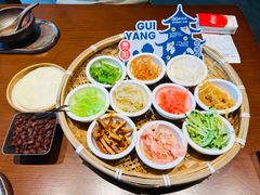 -包整·丝娃娃(甲秀楼景观店)
