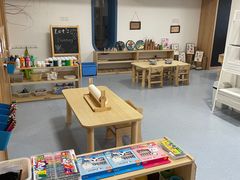 -英伦凯贝国际婴幼儿托育中心(雍湖湾店)