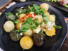 -乡土黄·鲜牛肉火锅·小龙虾(兴业街店)