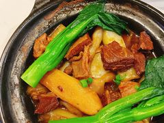 牛腩啫啫猪肠粉-乜都得港式茶楼(天贵路店)