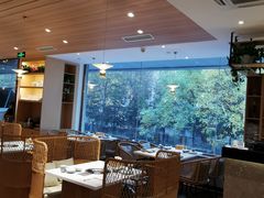 -东椰·海南椰子鸡火锅(朝阳门店)